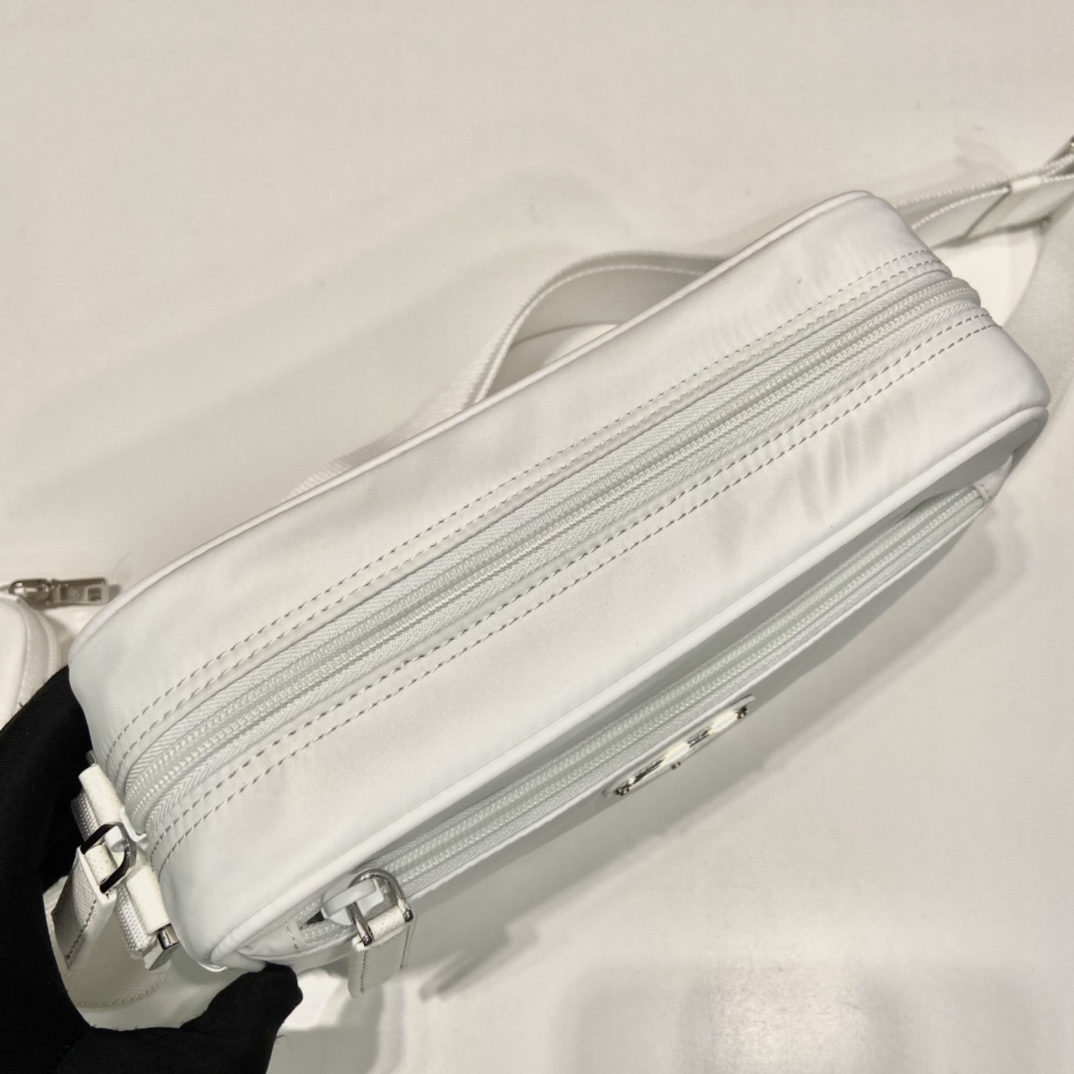 Pra*a 1bc167 crossbody bag -23*15*7cm