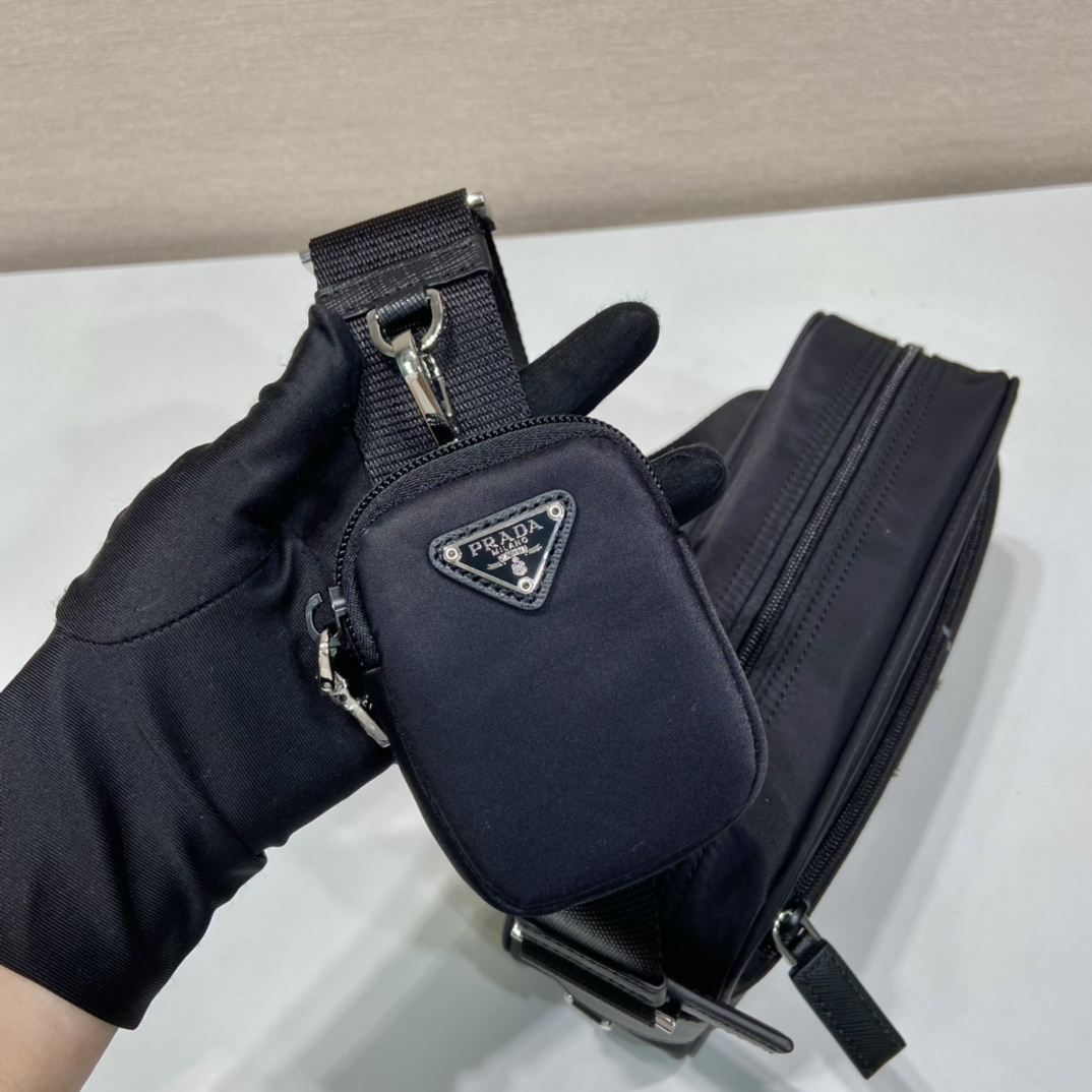 Pra*a 1bc167 crossbody bag -23*15*7cm
