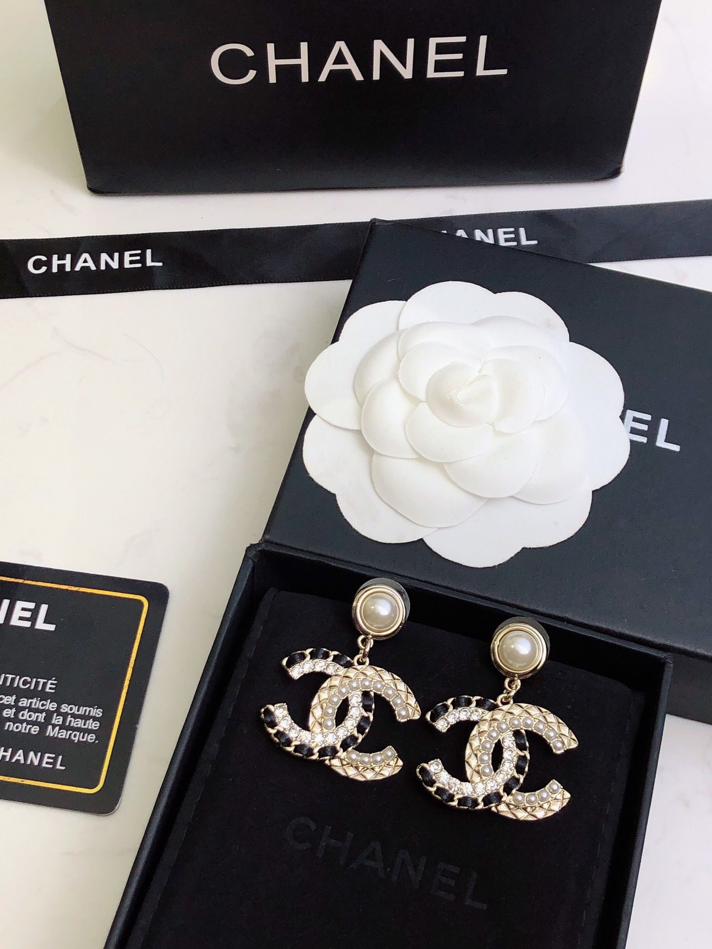 Ch@nel Earring