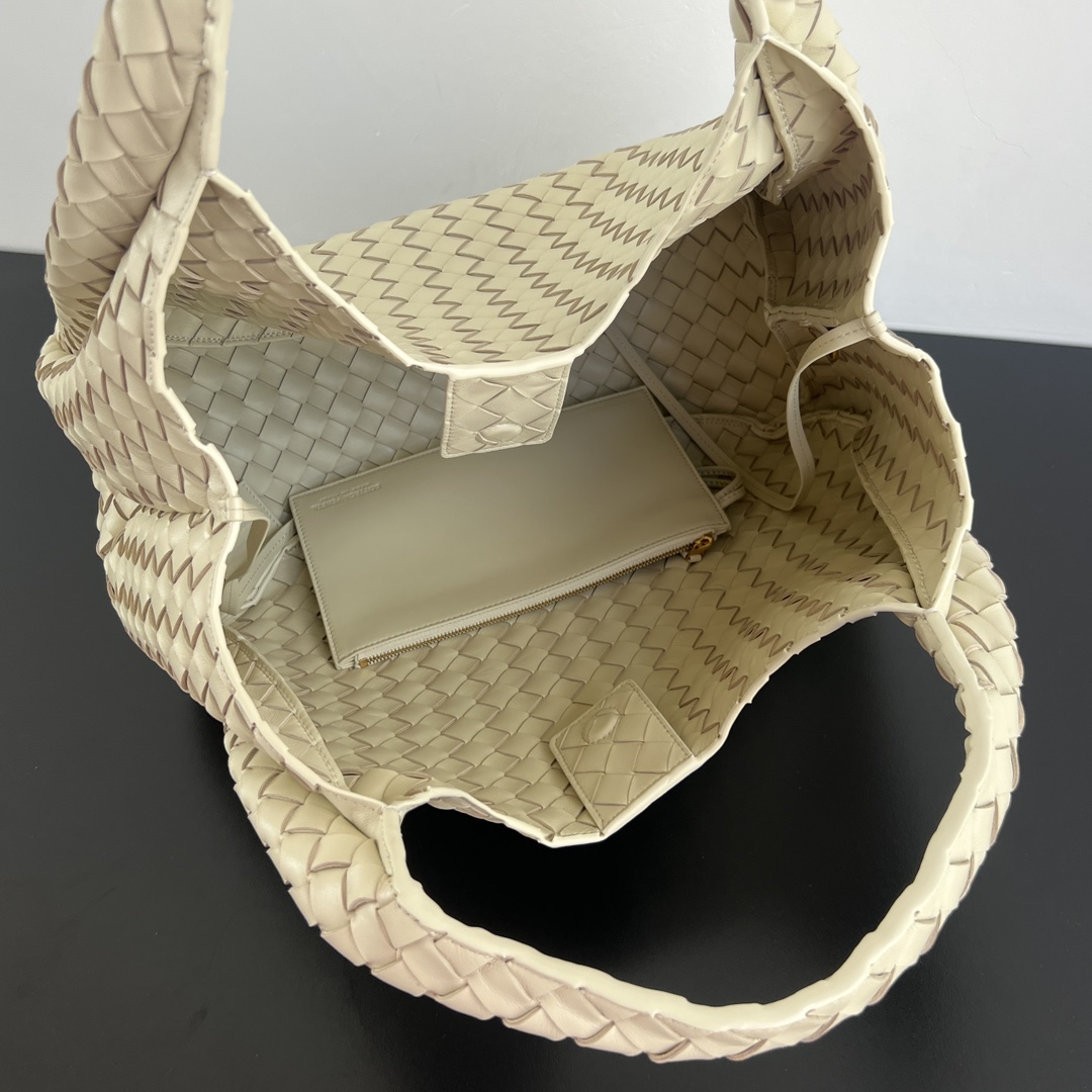 Bottega Veneta Campana Bag-39x25x18.5CM