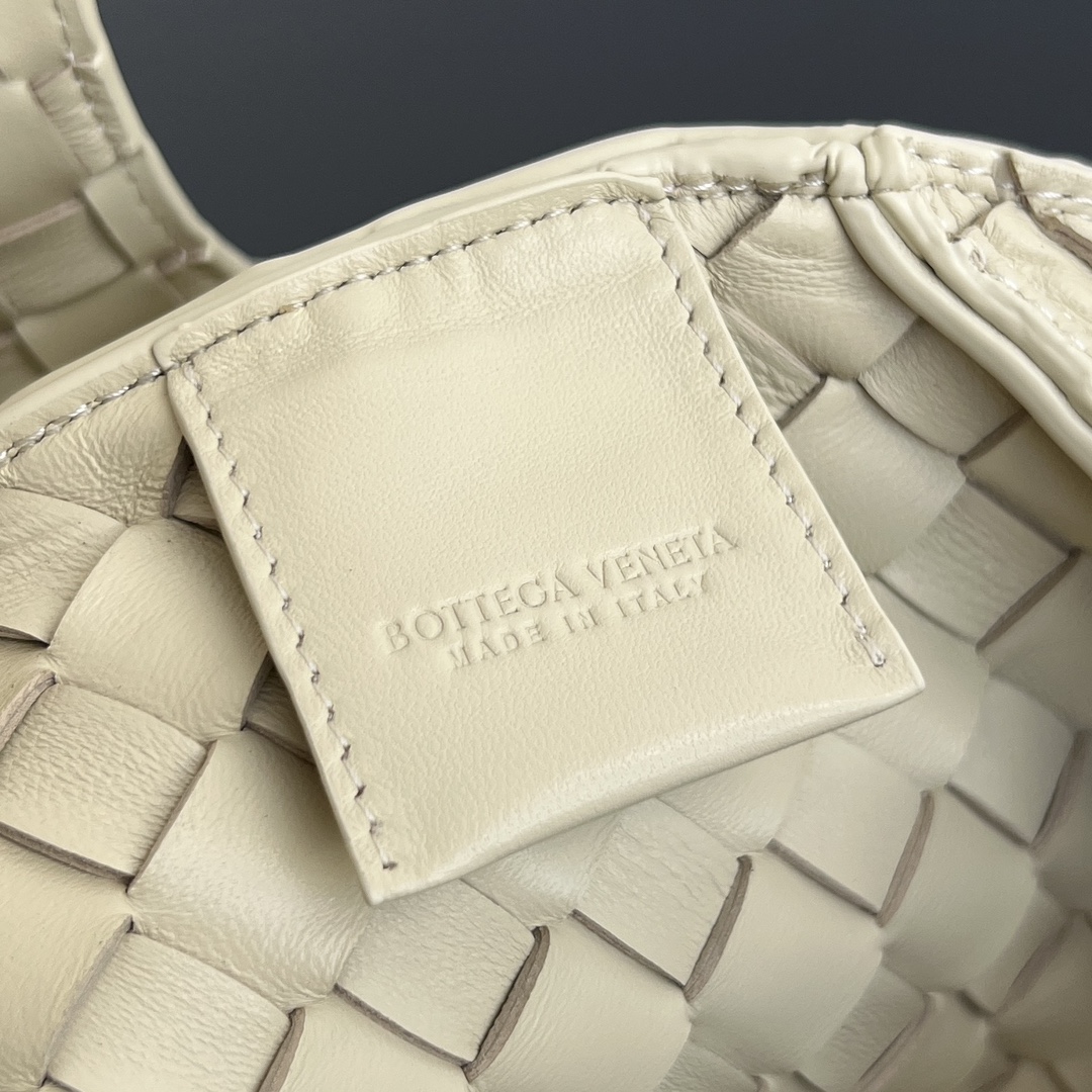 Bottega Veneta Campana Bag-39x25x18.5CM