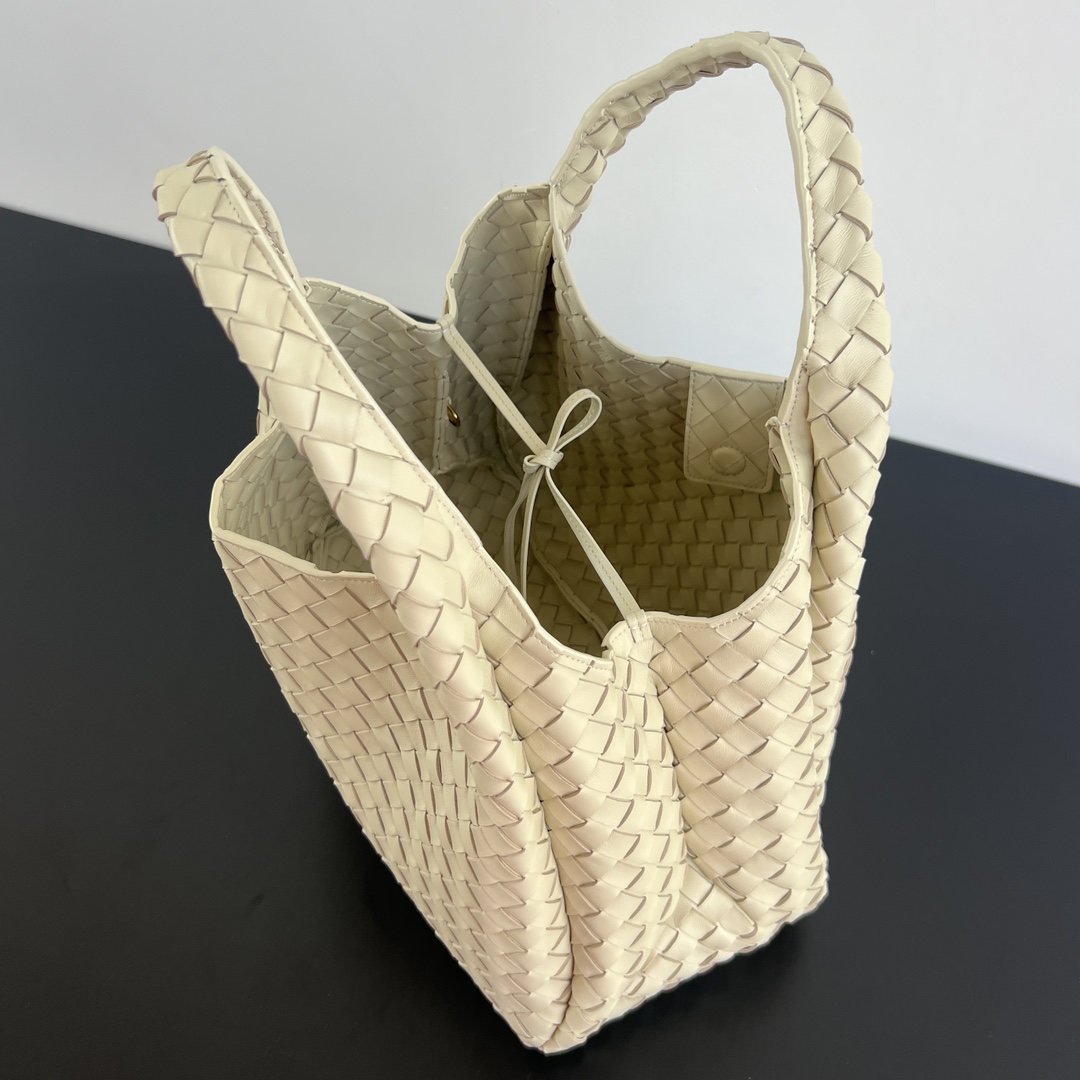 Bottega Veneta Campana Bag-39x25x18.5CM