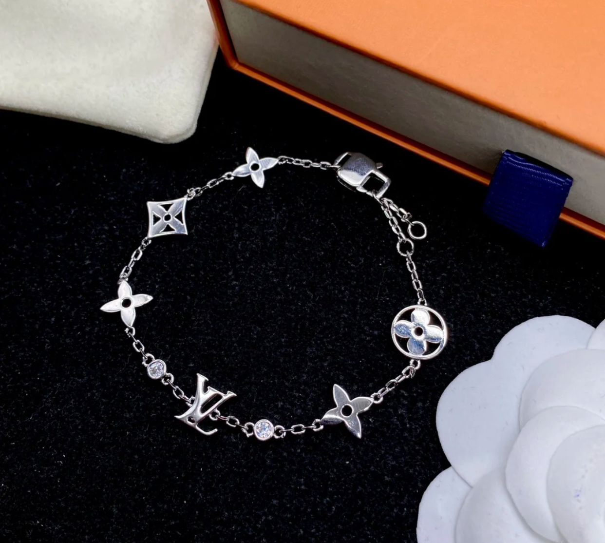 Louis Vuitton Bracelet