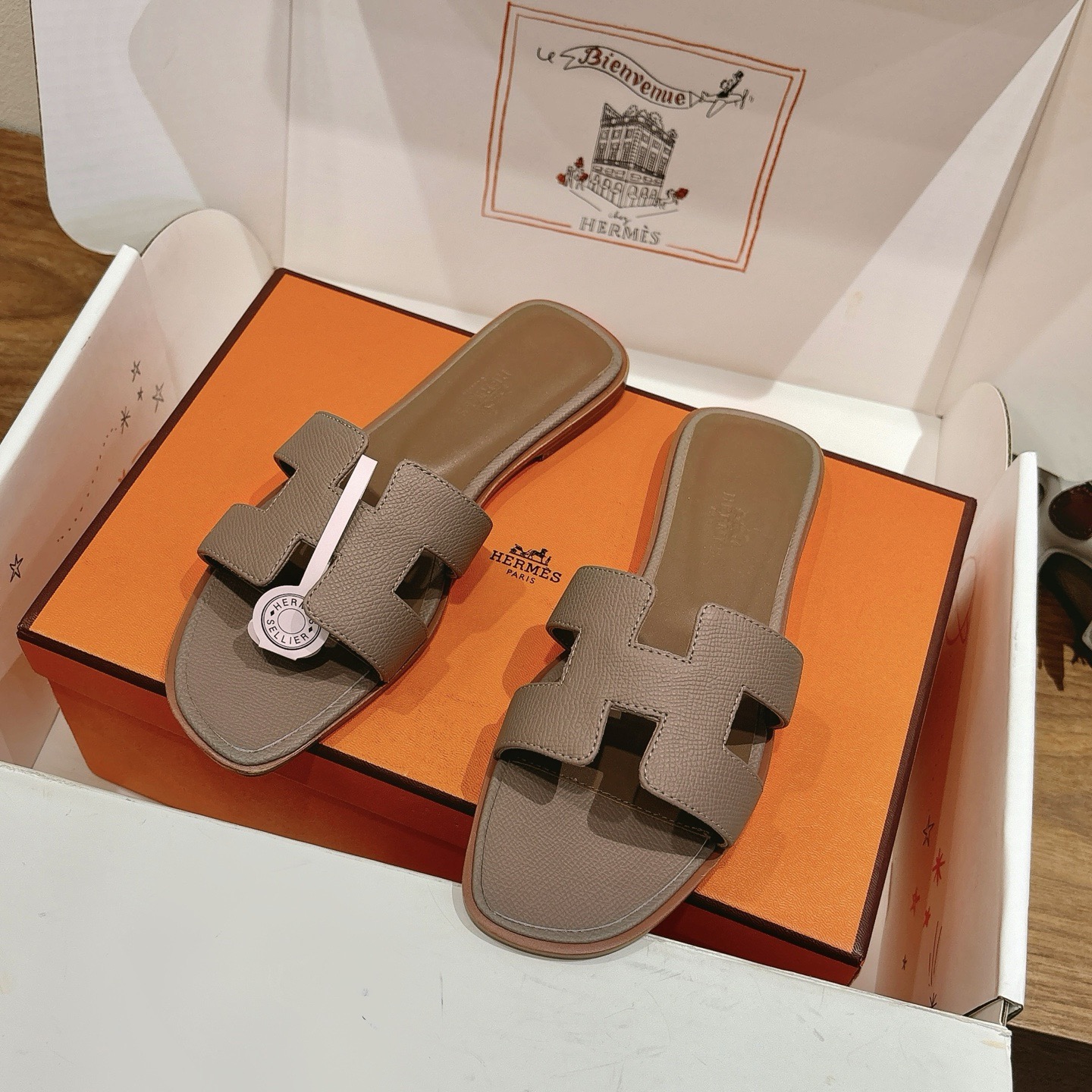 Hermes Slippers In Caviar Leather