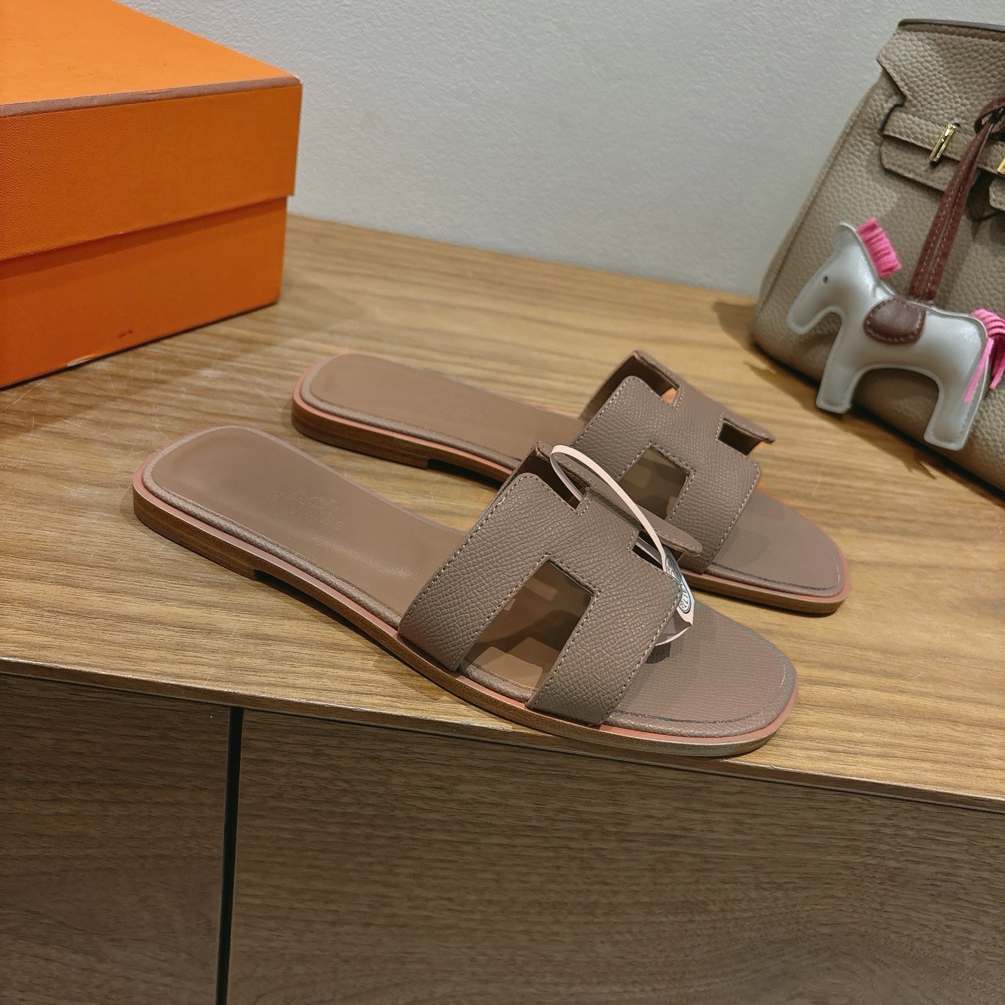Hermes Slippers In Caviar Leather
