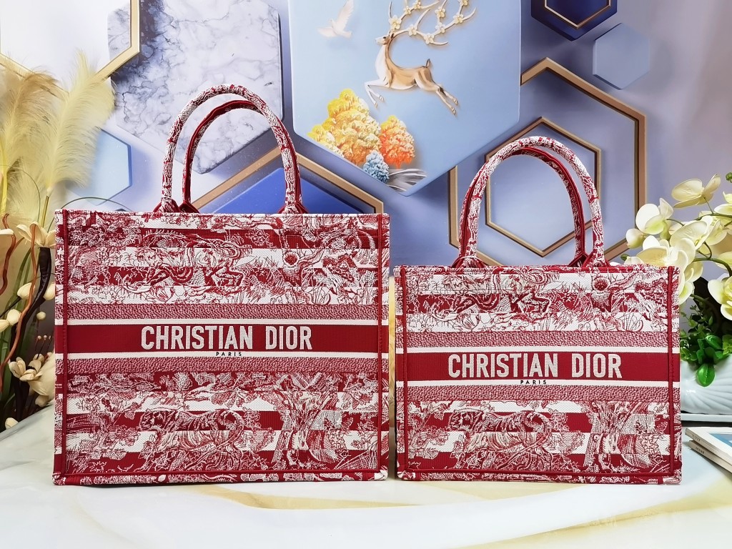 D*or book tote