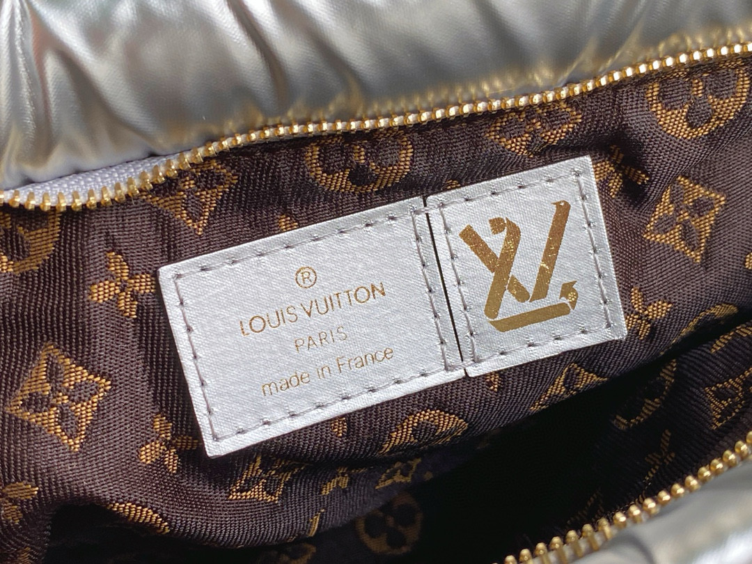 Louis Vuitton Maxi Multi Pochette Accessoires -34 x 21.5 x 5CM