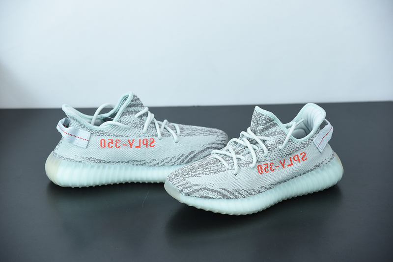ADIDAS YEEZY BOOST 350 V2 "BLUE TINT" B37571