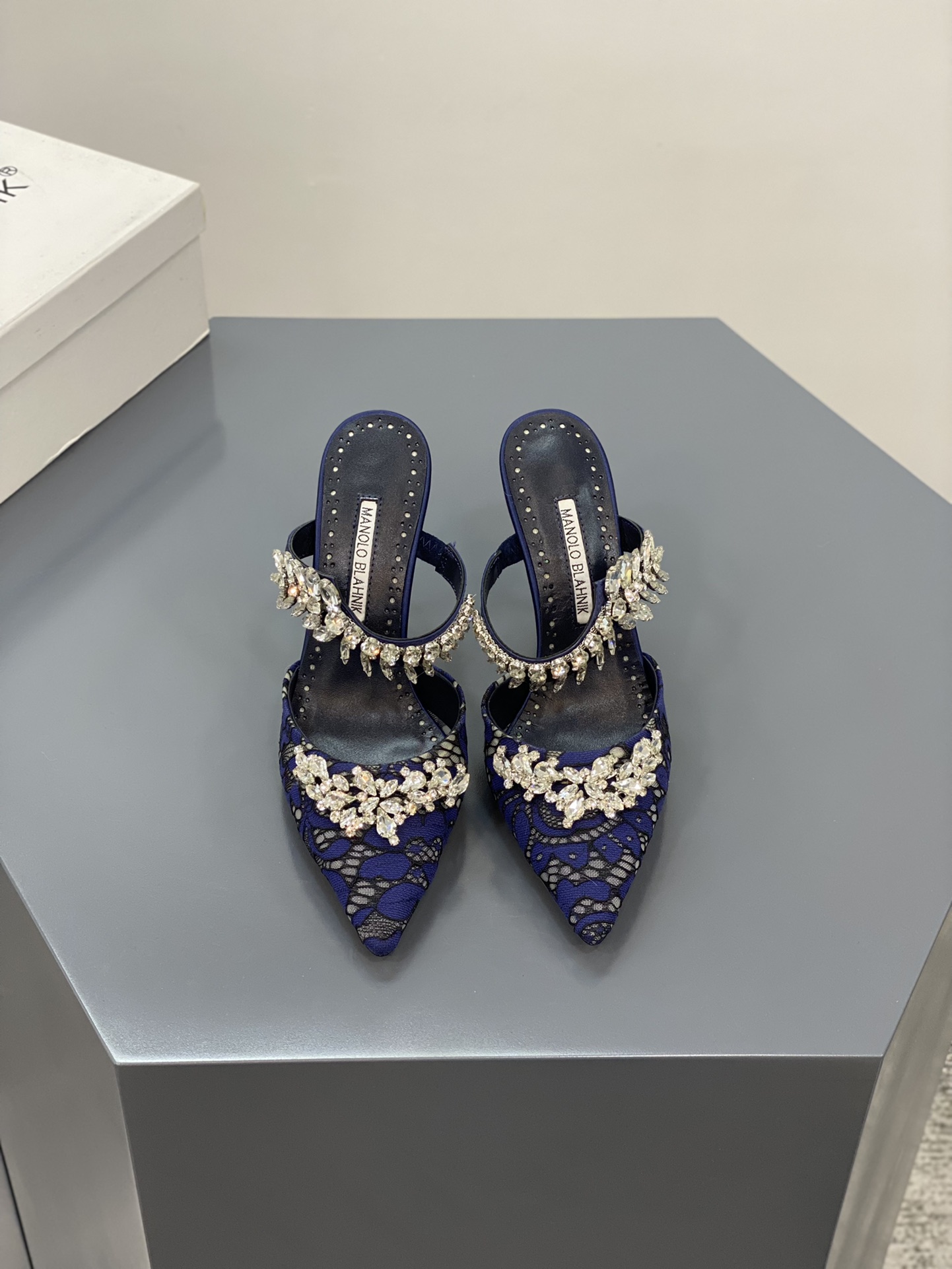Manolo Blahnik-10CM