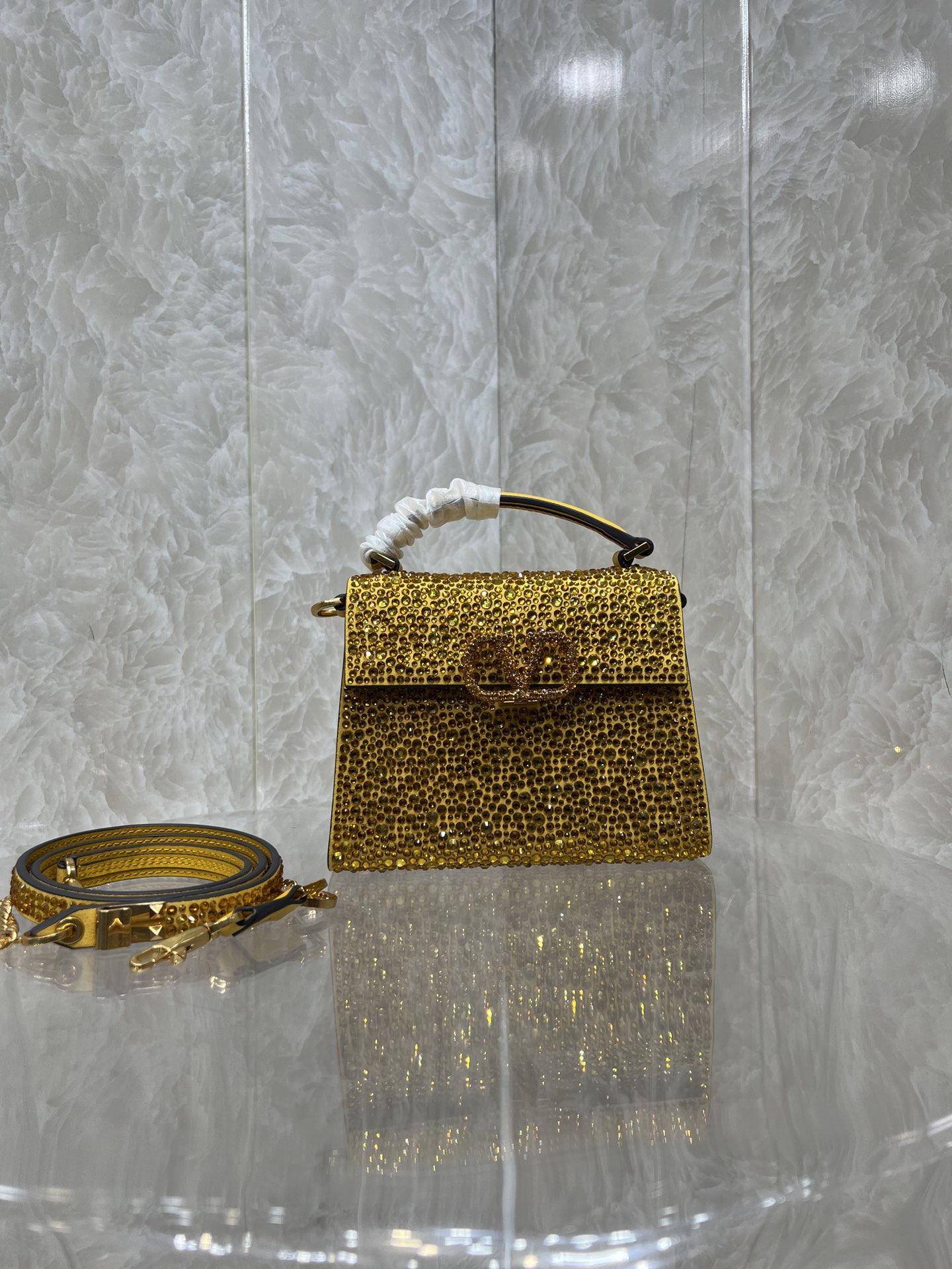 Valentino Vlogo Signature Chain Bag-19*13*9CM