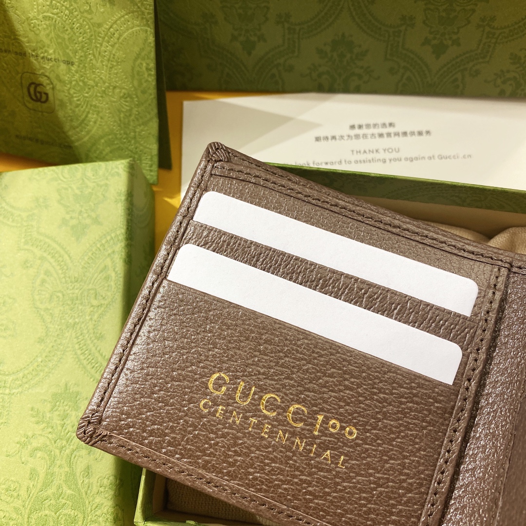 G*u*i wallet-11*9cm