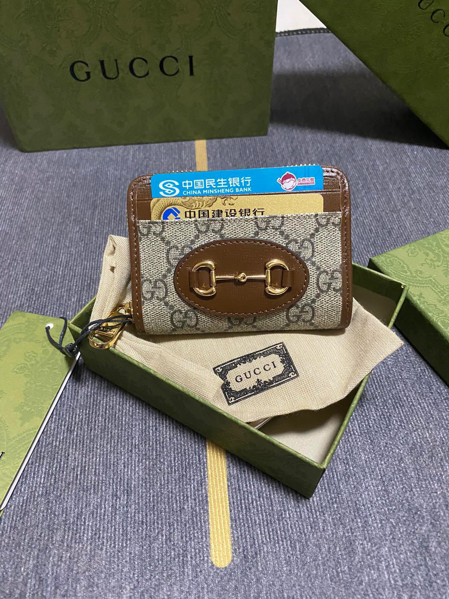 G*u*i wallet-11.5*8.5*3cm