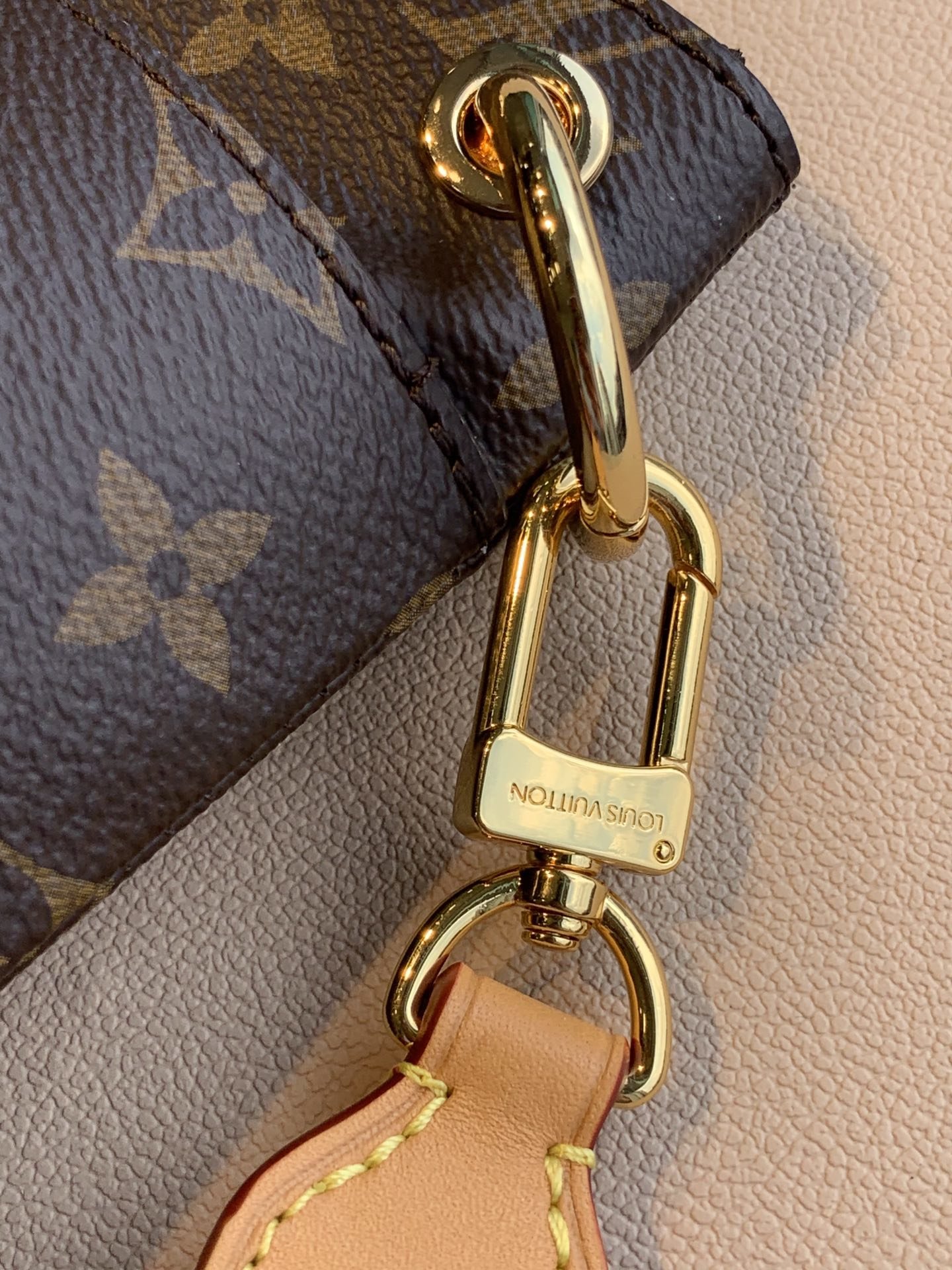 l0*is V*t0n odeon medium handbags- m45355
