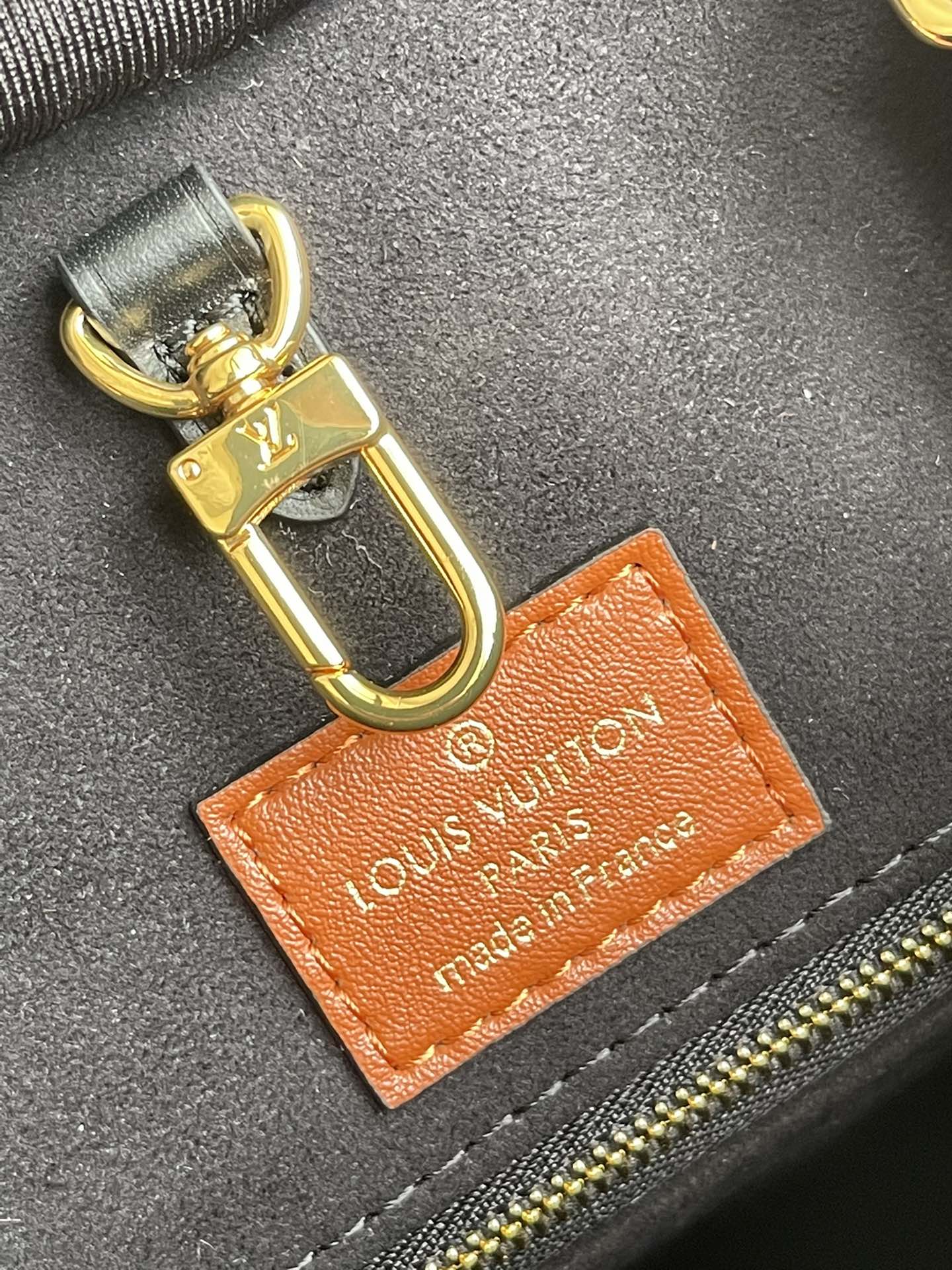 l0*is V*t0n onthego handbag-35*27*14cm