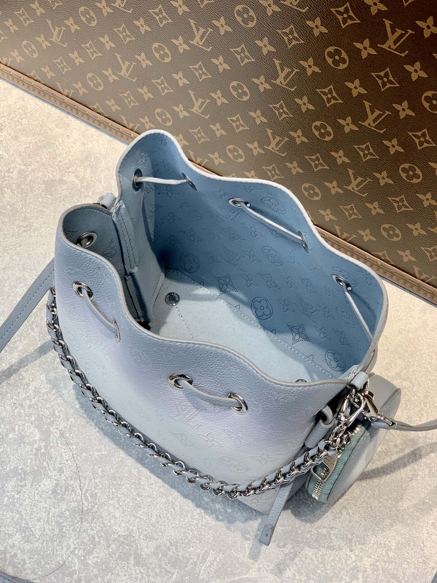 l0*is V*t0n bella tote bag-19 x 22 x 14cm