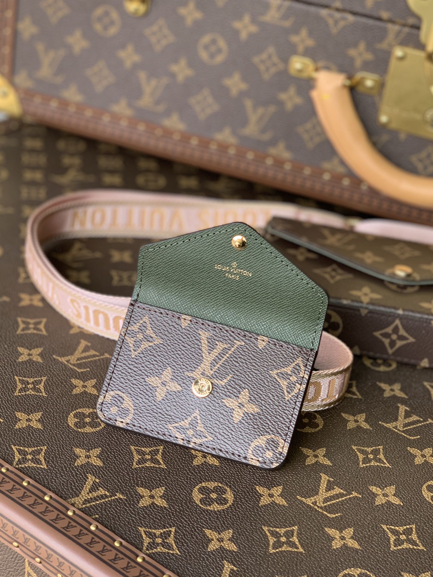 l0*is V*t0n multi pochette félicie bag -17x9.6x3.5cm