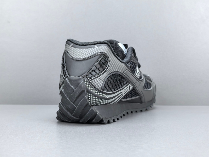 Bottega Veneta Orbit Sneaker