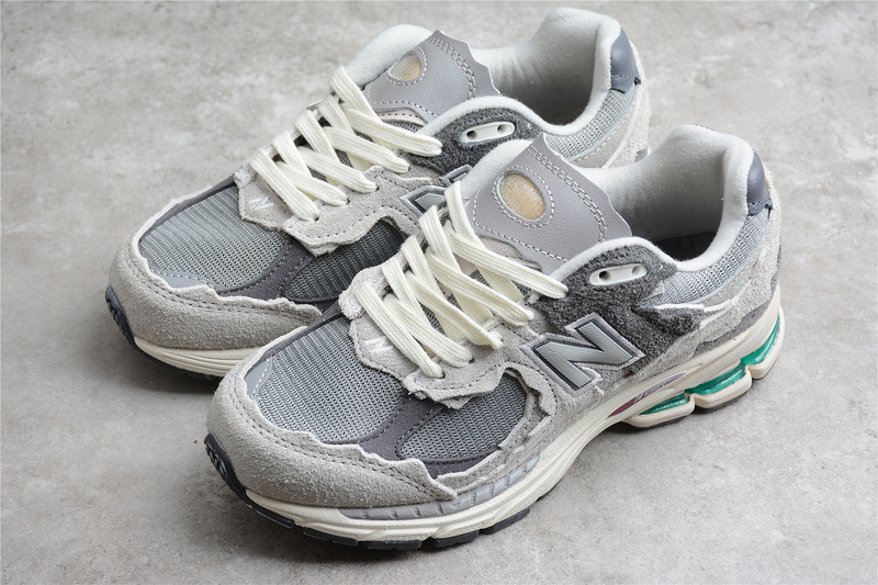NEW BALANCE 2002R PROTECTION PACK RAIN CLOUD M2002RDA