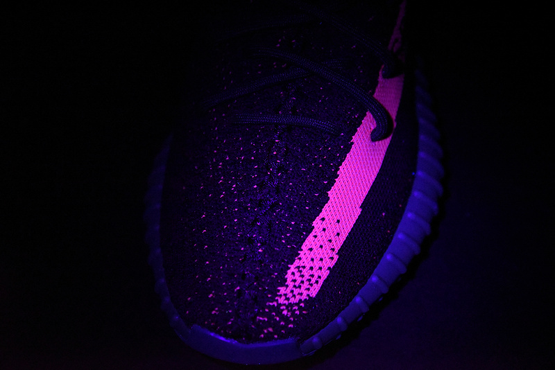 ADIDAS YEEZY BOOST 350 V2 CORE BLACK RED BY9612