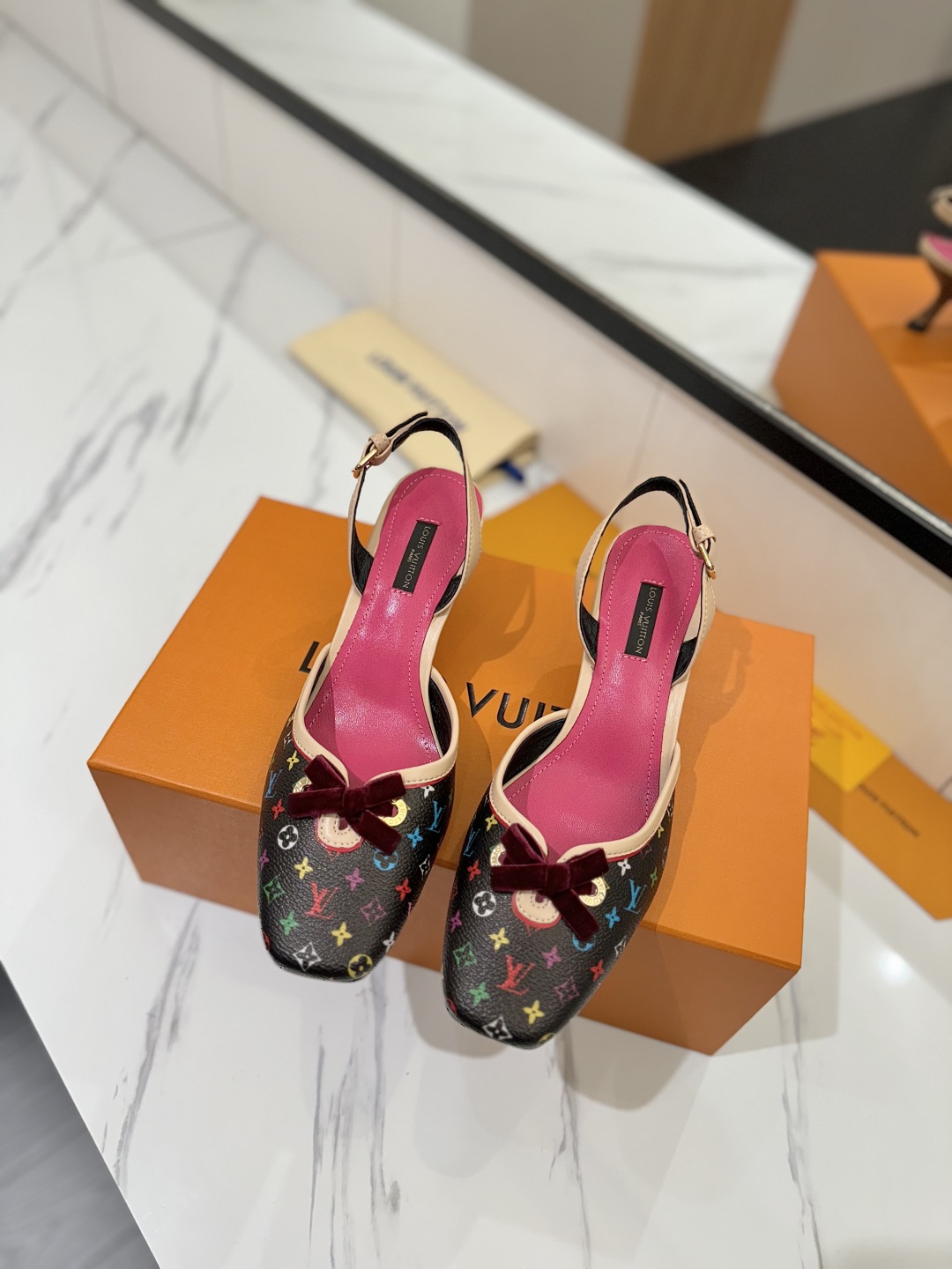 Louis Vuitton Sandals