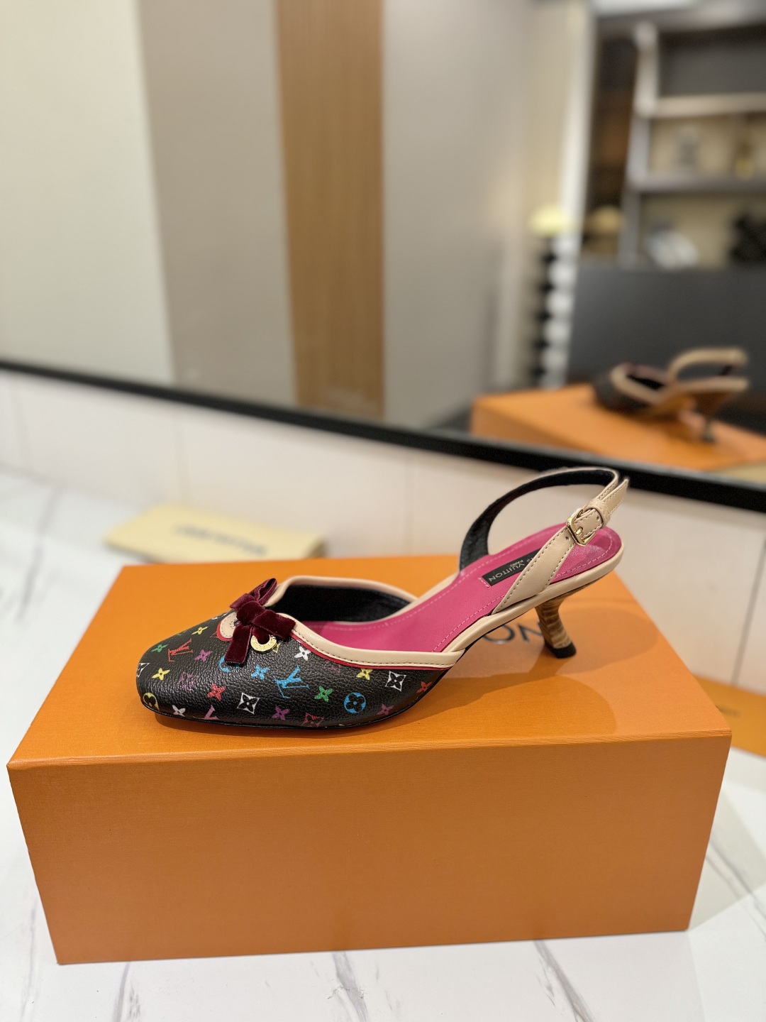 Louis Vuitton Sandals