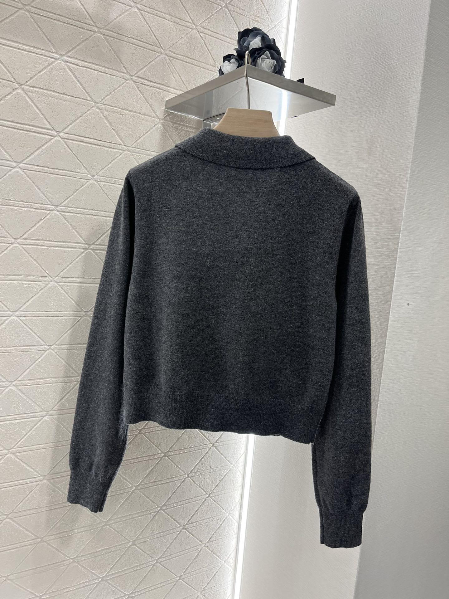 Alexander Wang stacked-logo Cardigan