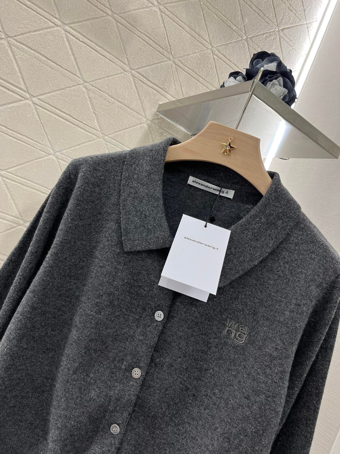 Alexander Wang stacked-logo Cardigan