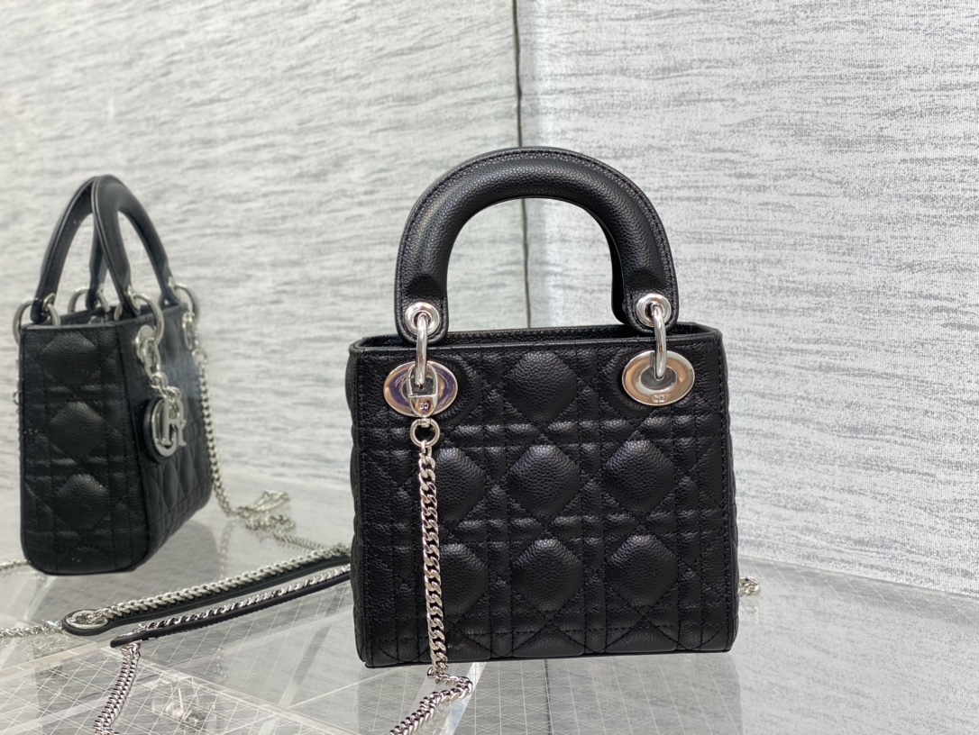 lady D*or mini-17*15*8cm