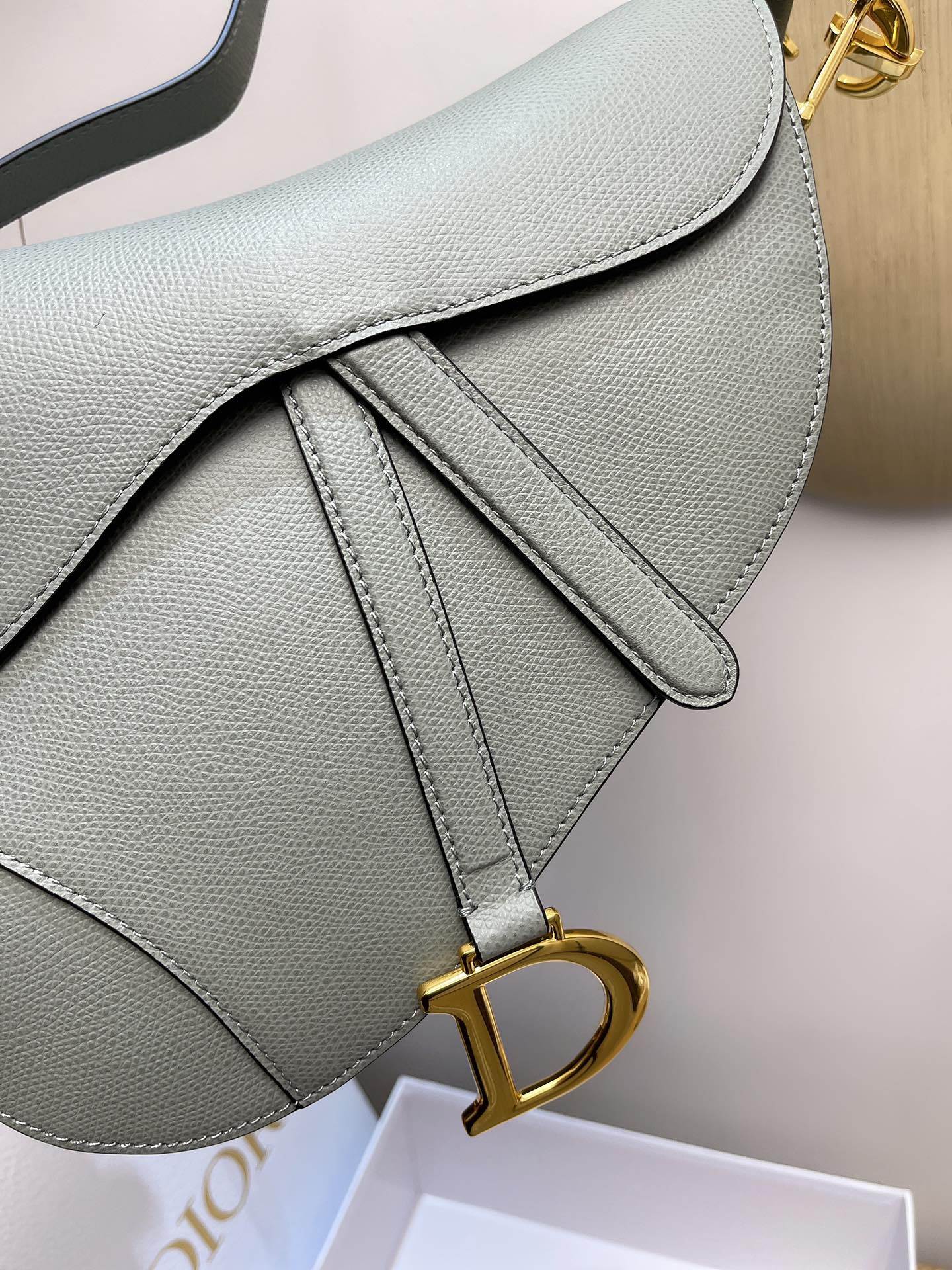 D*or saddle bag-25.5 x 20 x 6.5cm