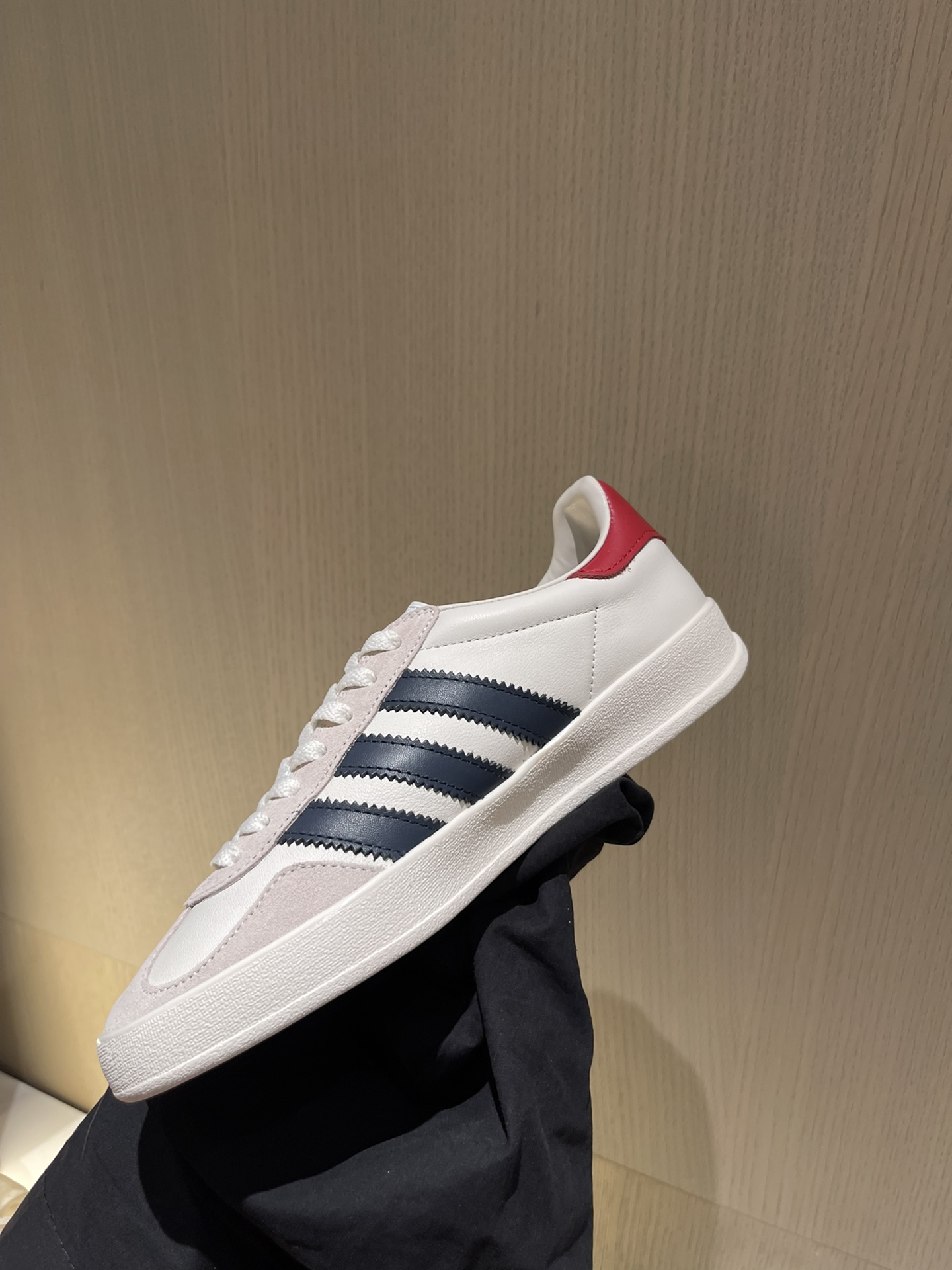 AdidasxGucci Sneakers