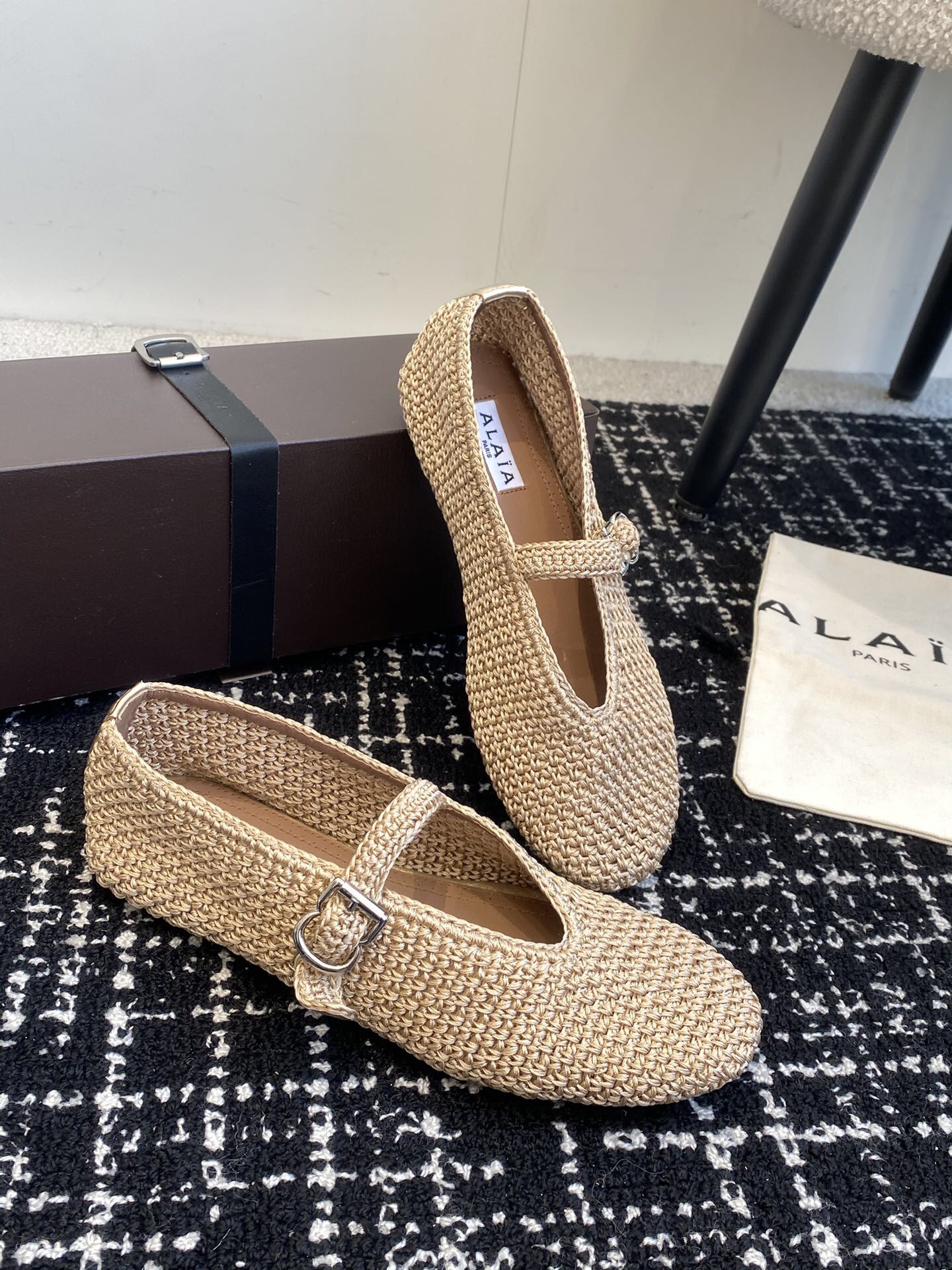 ALAIA Flats