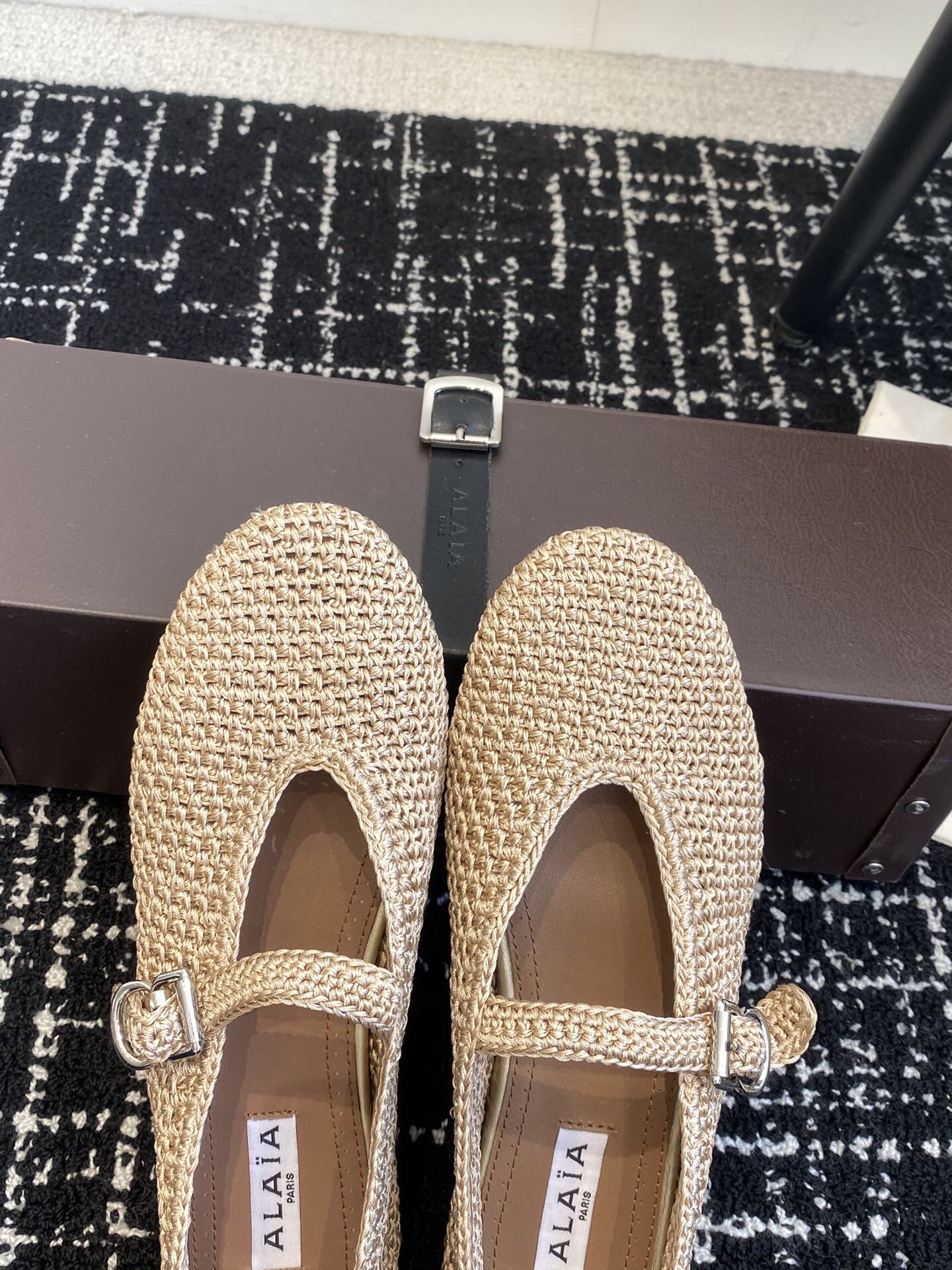 ALAIA Flats