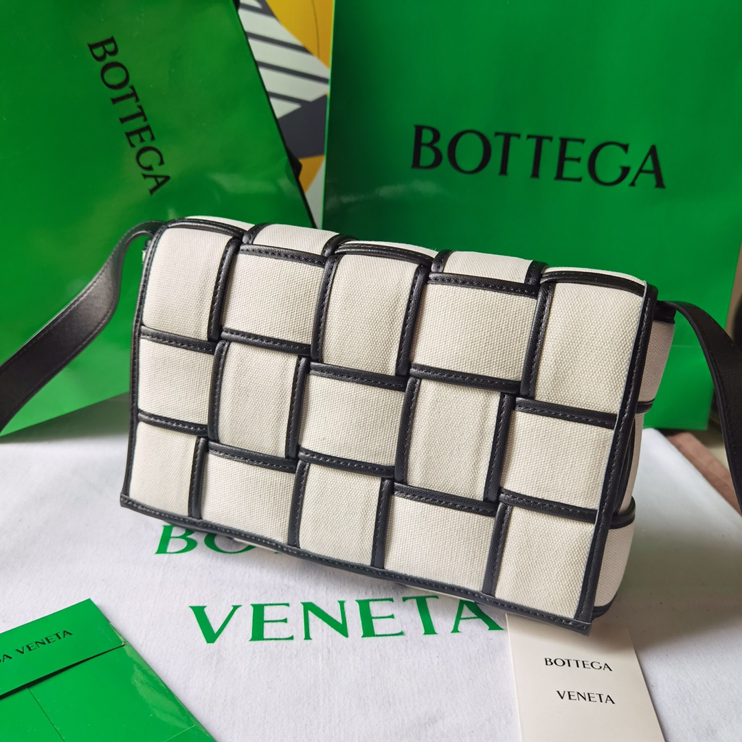 bo*te*ga Ve*ne*ta webbing crossbody bag-26x18x8cm