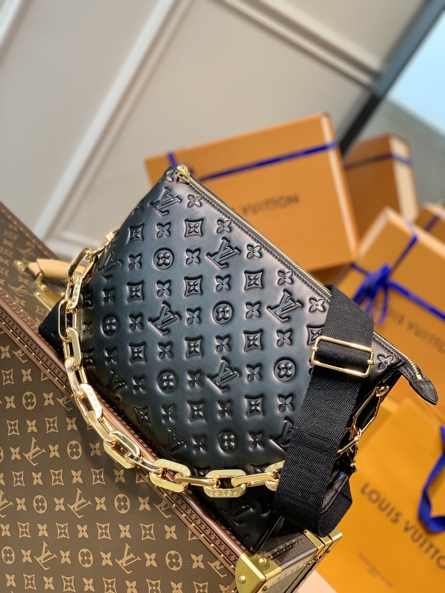 l0*is V*t0n coussin handbags-34 ×24×12cm