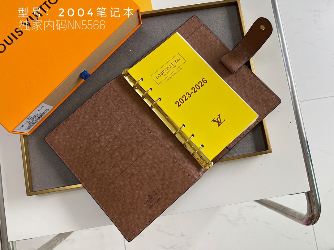 Louis Vuitton Monogram Small Ring Agenda Cover-14*18CM