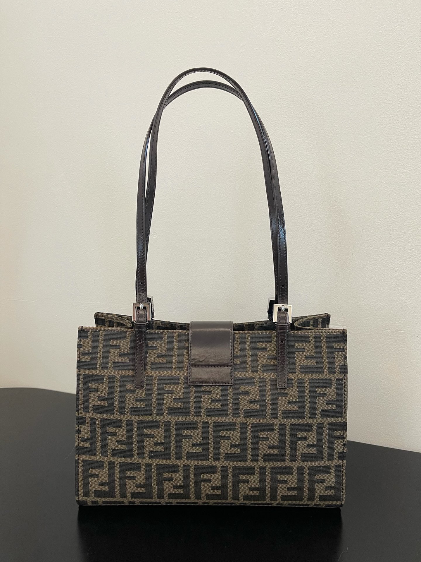 F**di vintage handbags-28x19x10cm