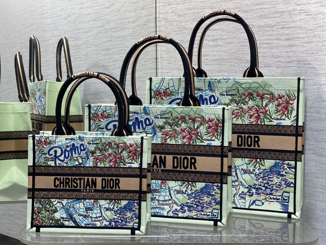 Diro Book Tote