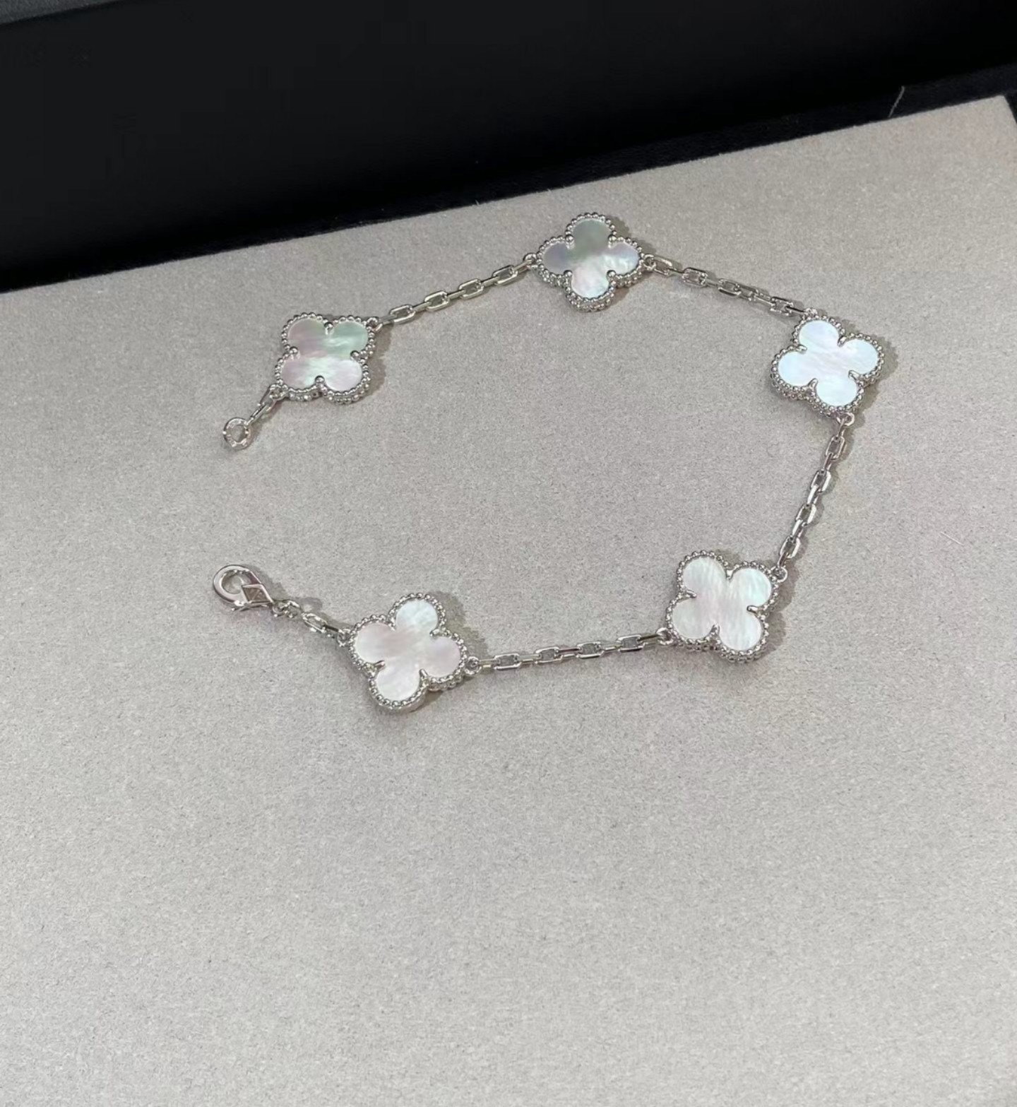VCA Bracelet
