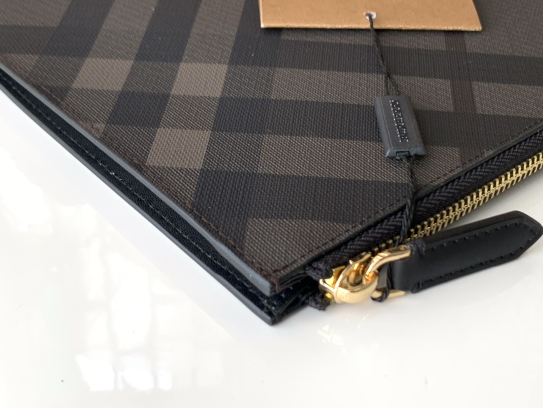 B**rry wallet-30 x 20 cm