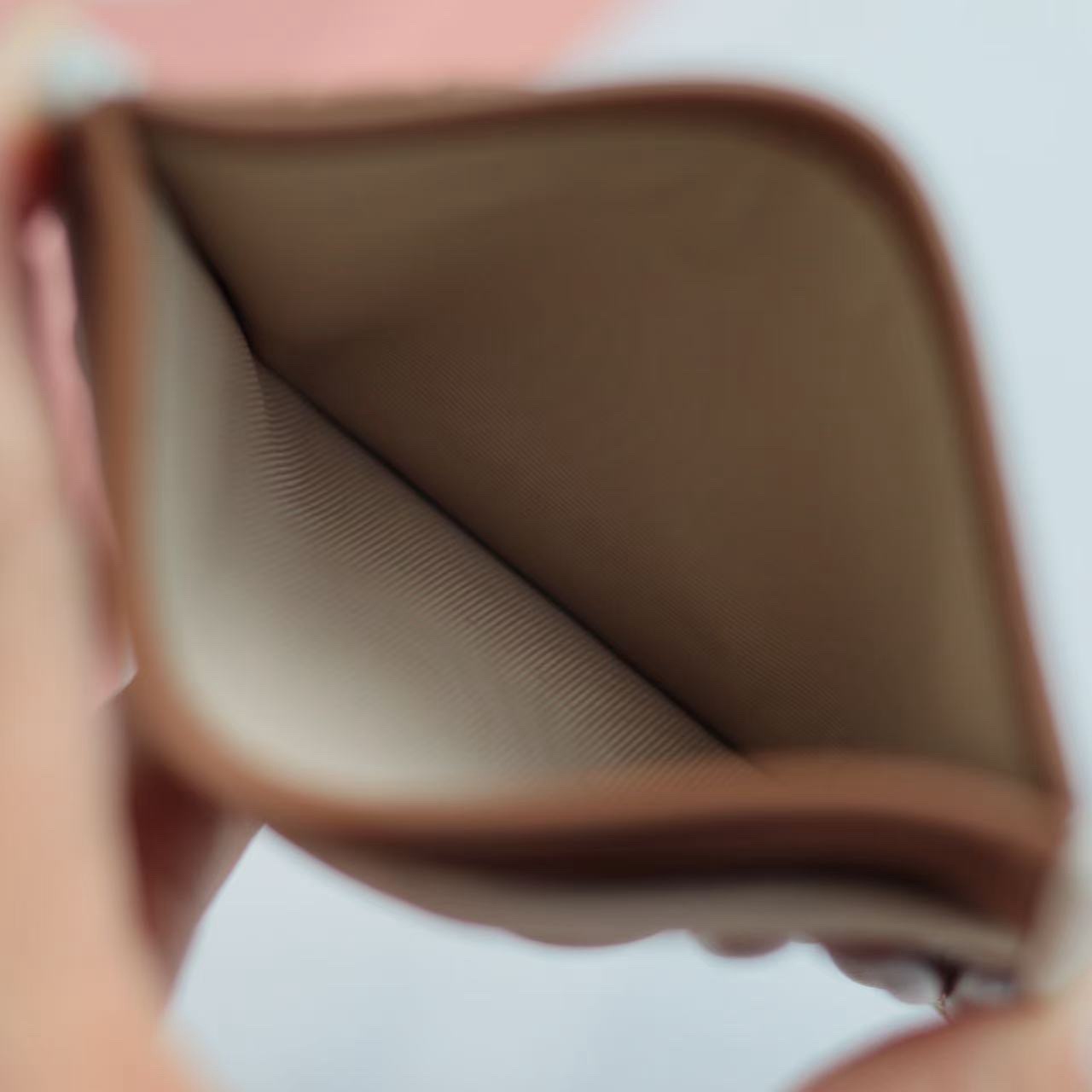MiuMiu Pocket Wallet-8X10.5CM