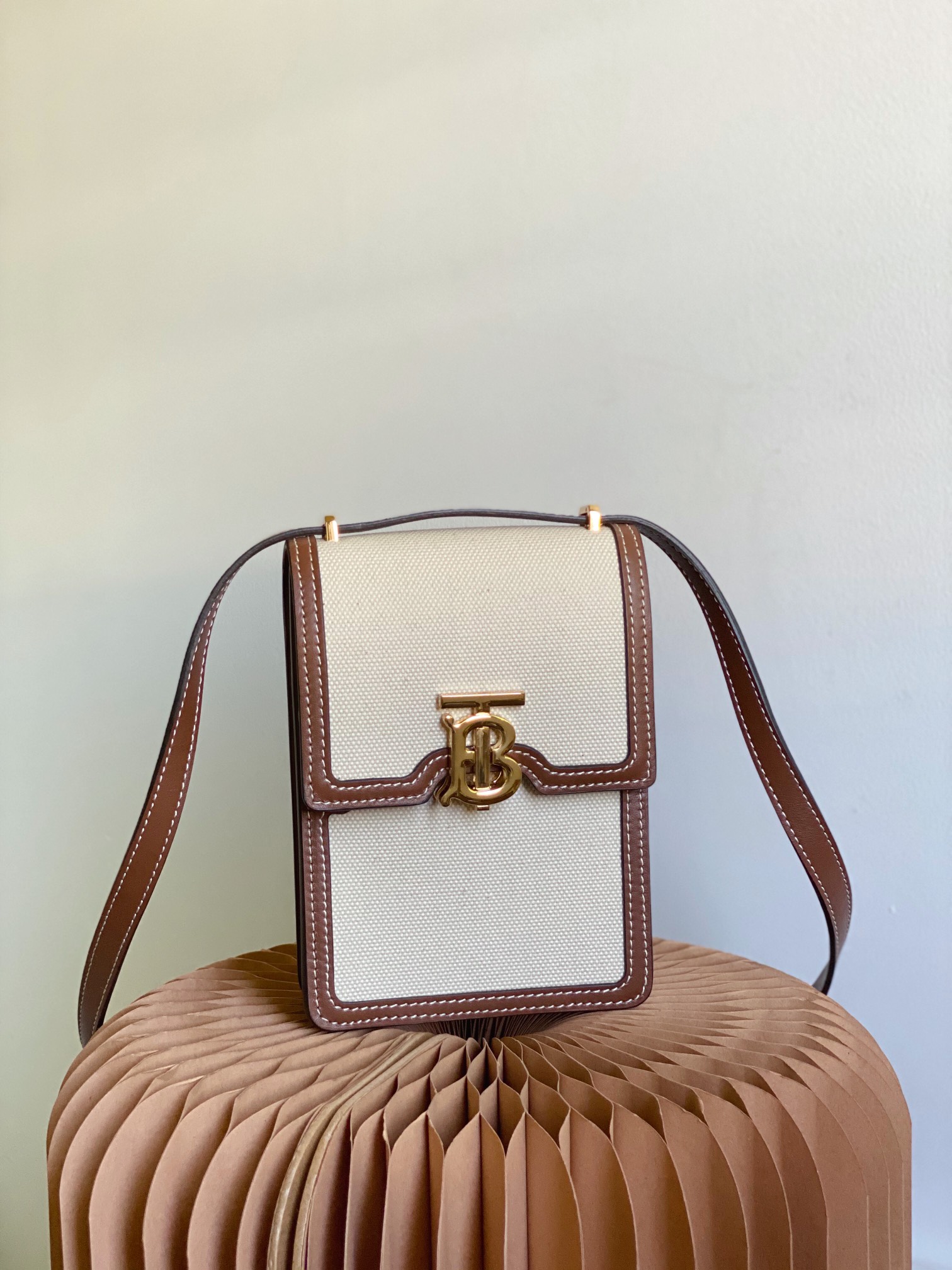 B**rry robin bag-13.5 x 4.5 x 19cm