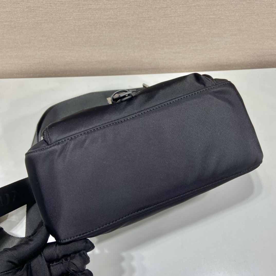 Pra*asaffiano 1bd994b handbags bag-25*22*10cm