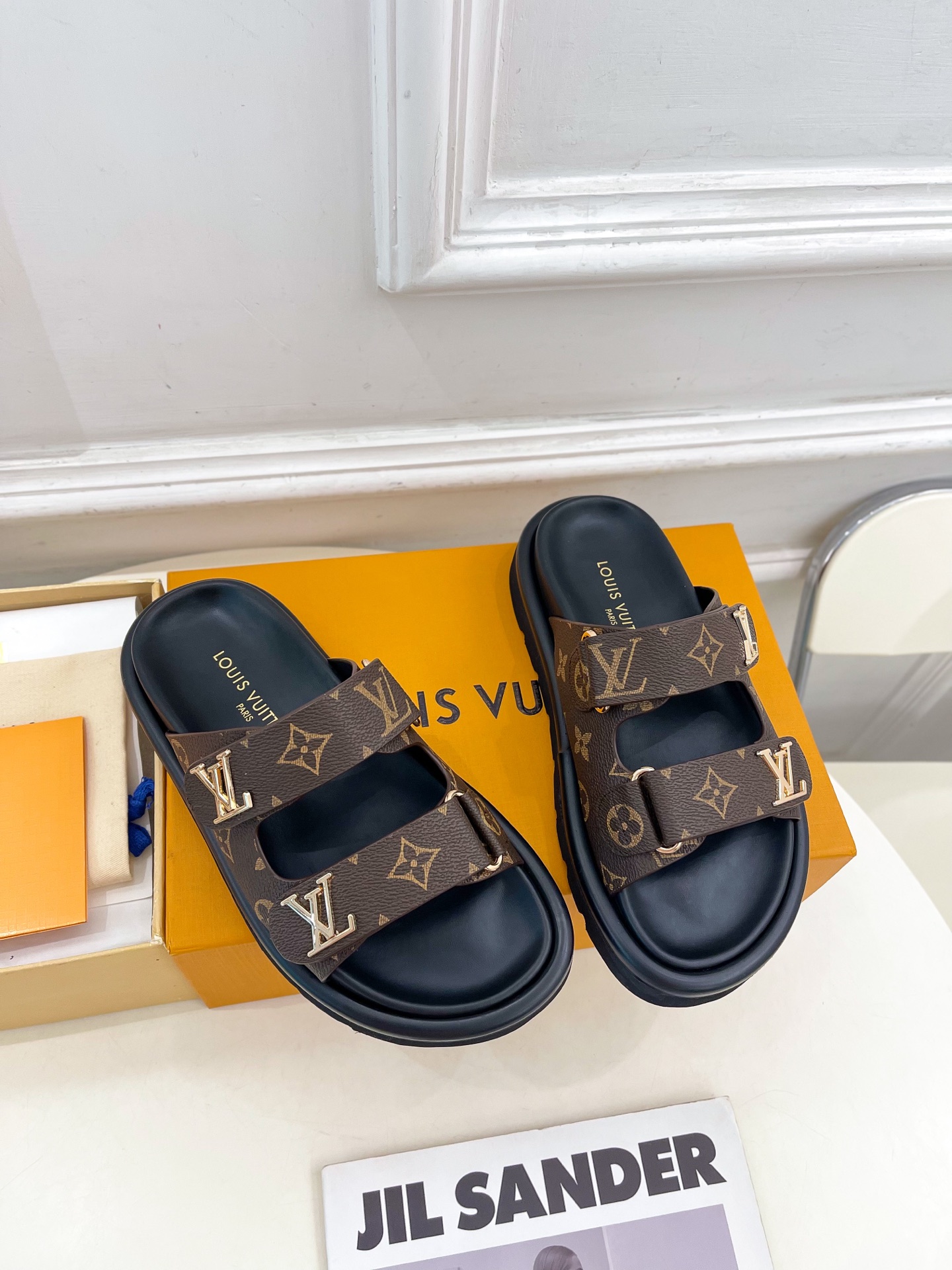 Louis Vuitton 25SS Sandals