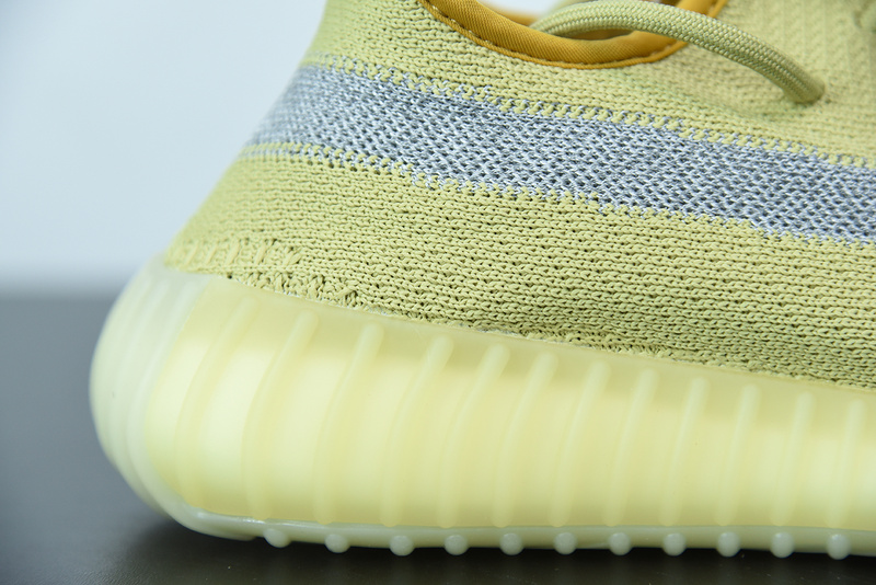ADIDAS YEEZY BOOST 350 V2 “MARSH” FX9034