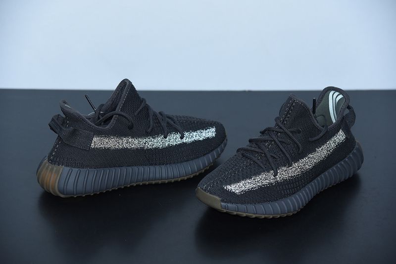 ADIDAS YEEZY BOOST 350 V2 CINDER REFLECTIVE FY4176