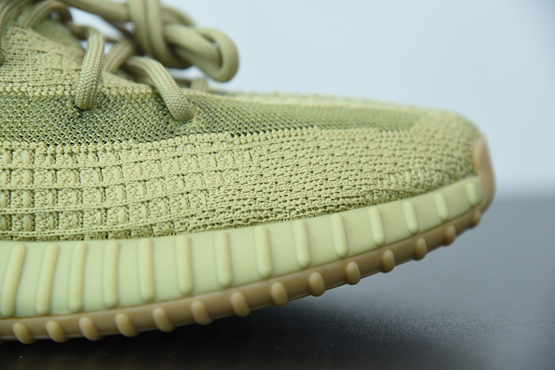 ADIDAS YEEZY BOOST 350 V2 SULFUR FY5346
