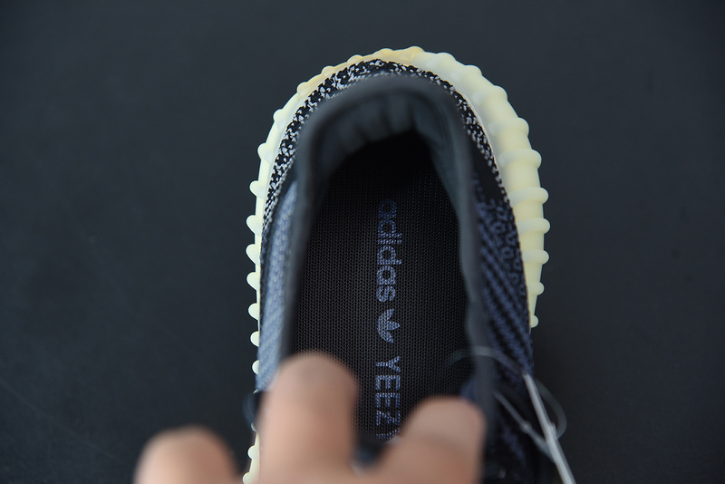 ADIDAS YEEZY BOOST 350 V2 “CARBON” FZ5000