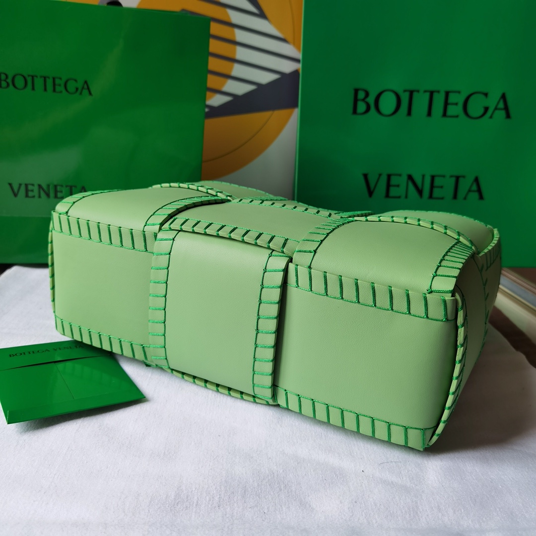 Bo*te*ga arco tote-30x20x11.5cm