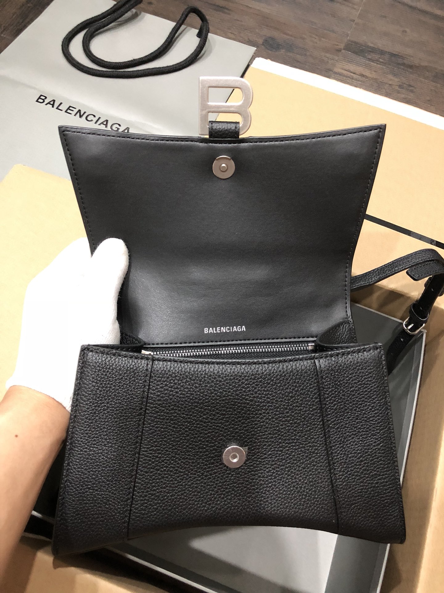 Ba*len*cia*ga hourglass bag-23x10x24cm