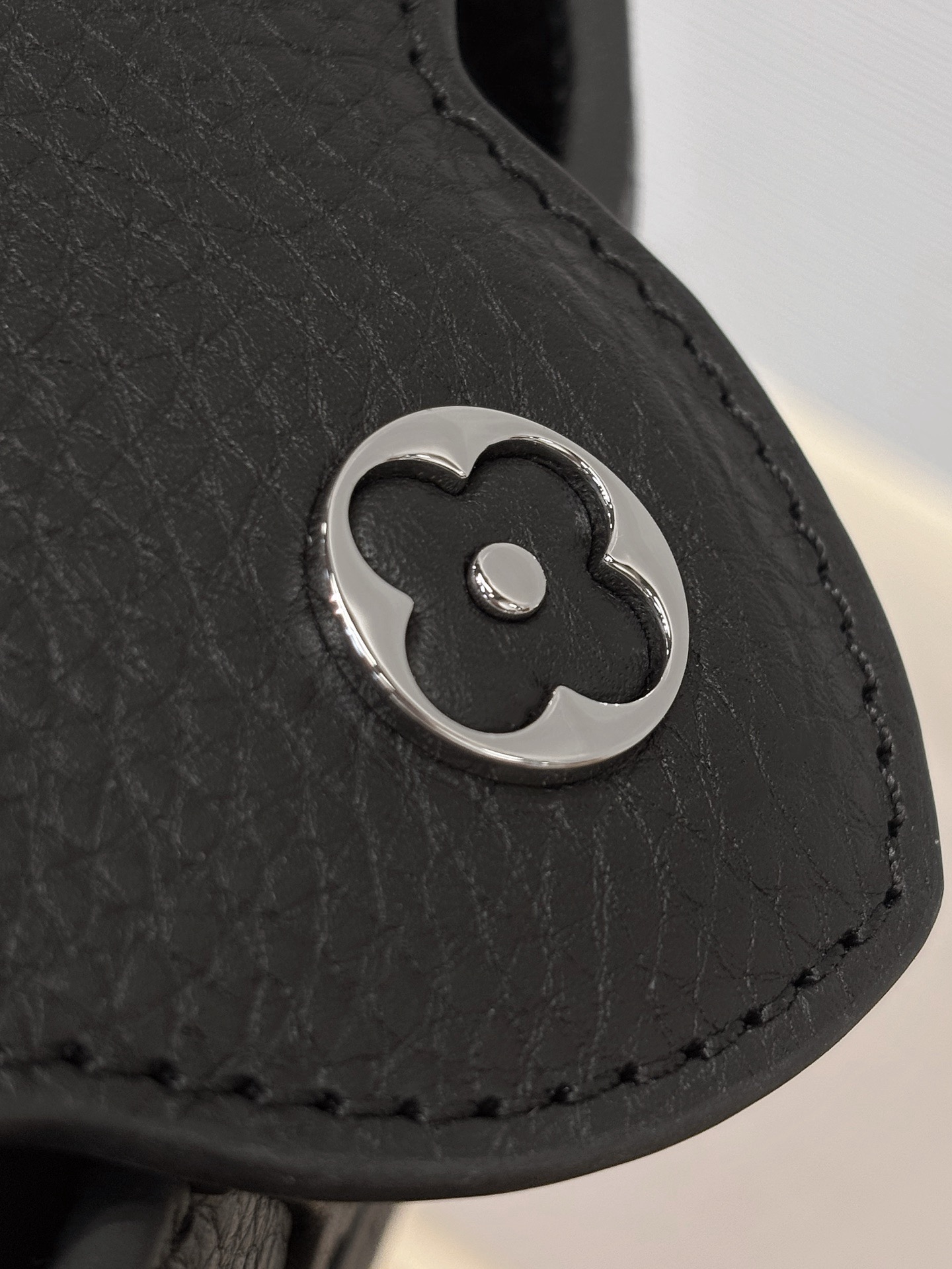 Louis Vuitton Mini Capucines Handlebag-21*14*8CM